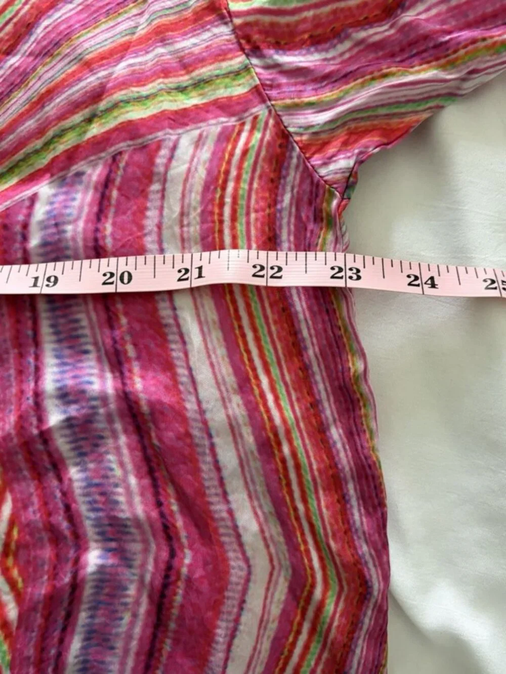 Frankies Bikinis Women’s Button Up Top in Pink Pattern Size XL